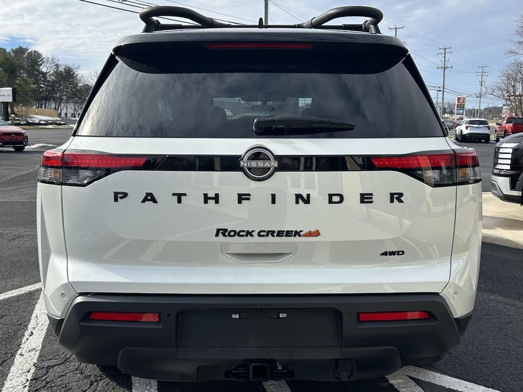 Used 2024 Nissan Pathfinder Rock Creek SUV
