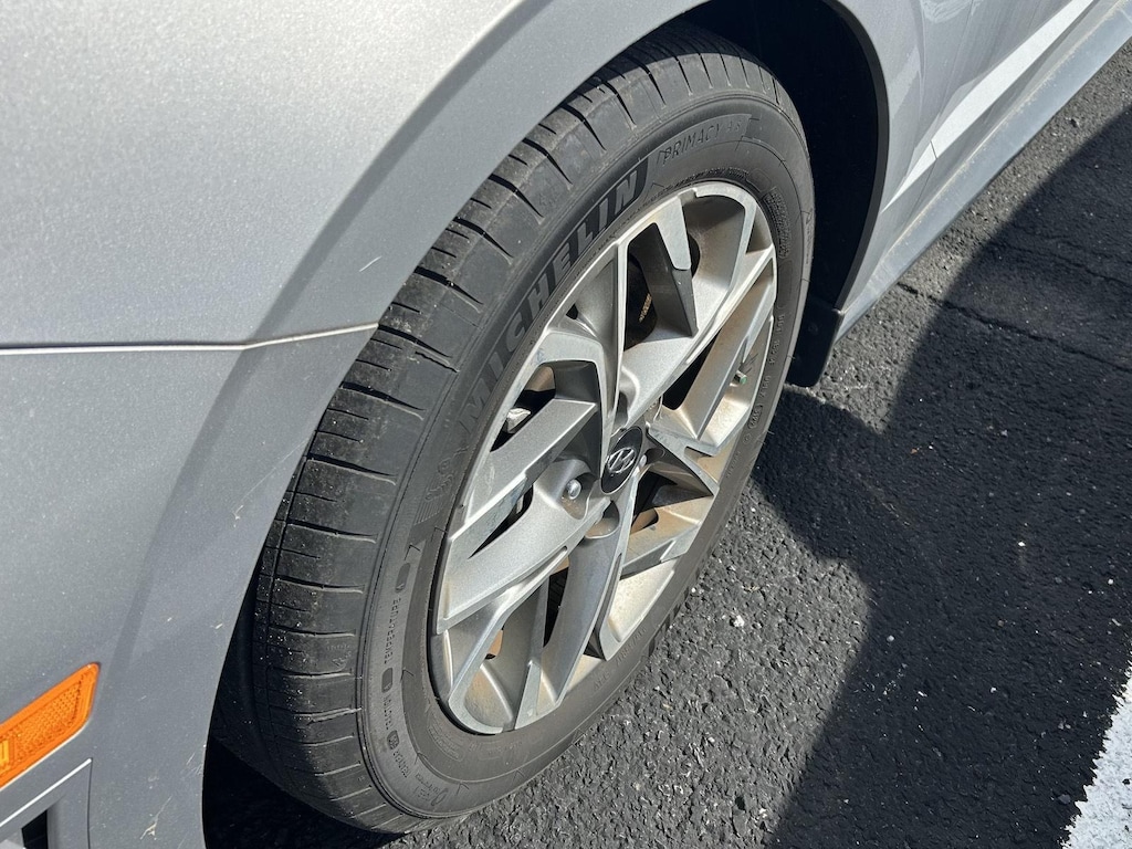 Used 2023 Hyundai Sonata SEL Sedan