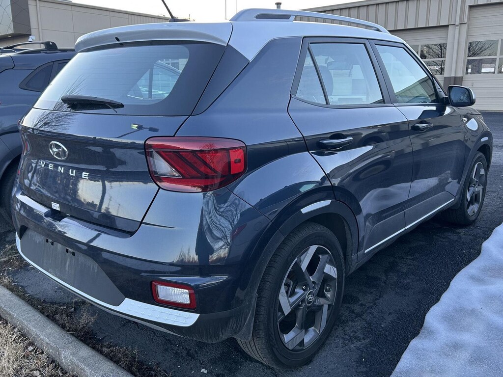 Certified 2024 Hyundai Venue Limited SUV