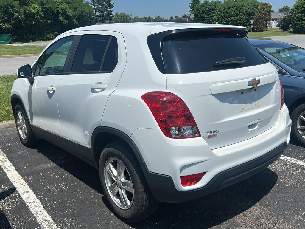 Used 2021 Chevrolet Trax LS SUV