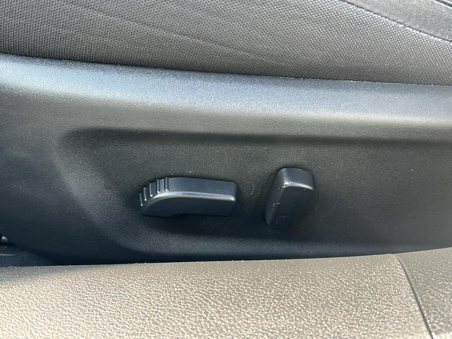 2022 Nissan Altima SV - Photo 14