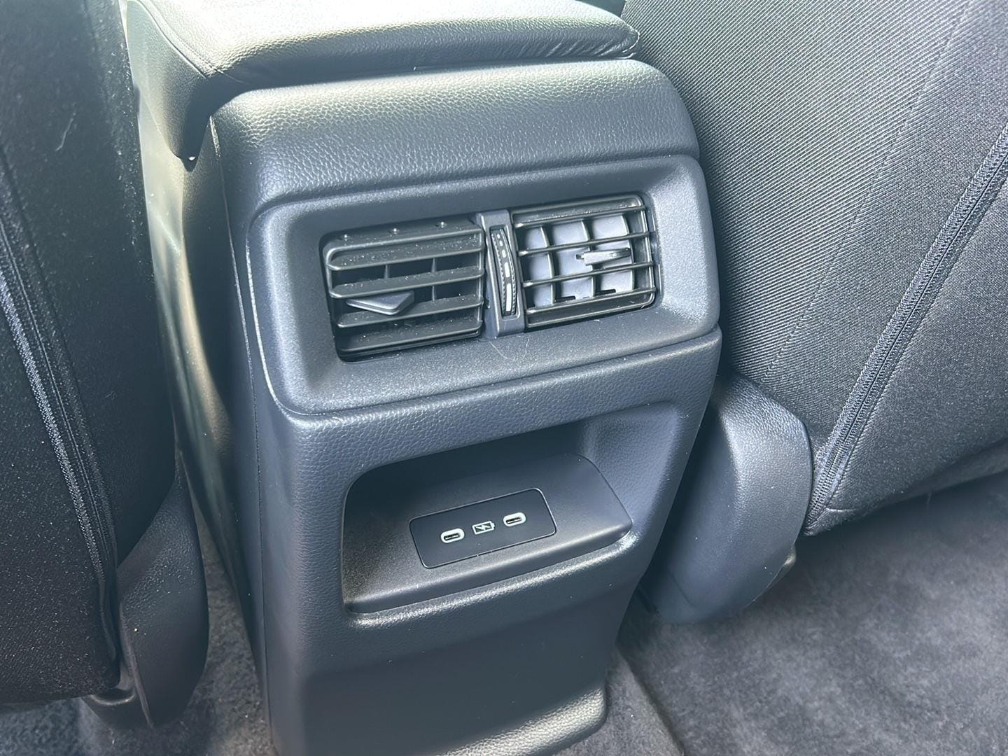 2025 Honda CR-V EX - Photo 18