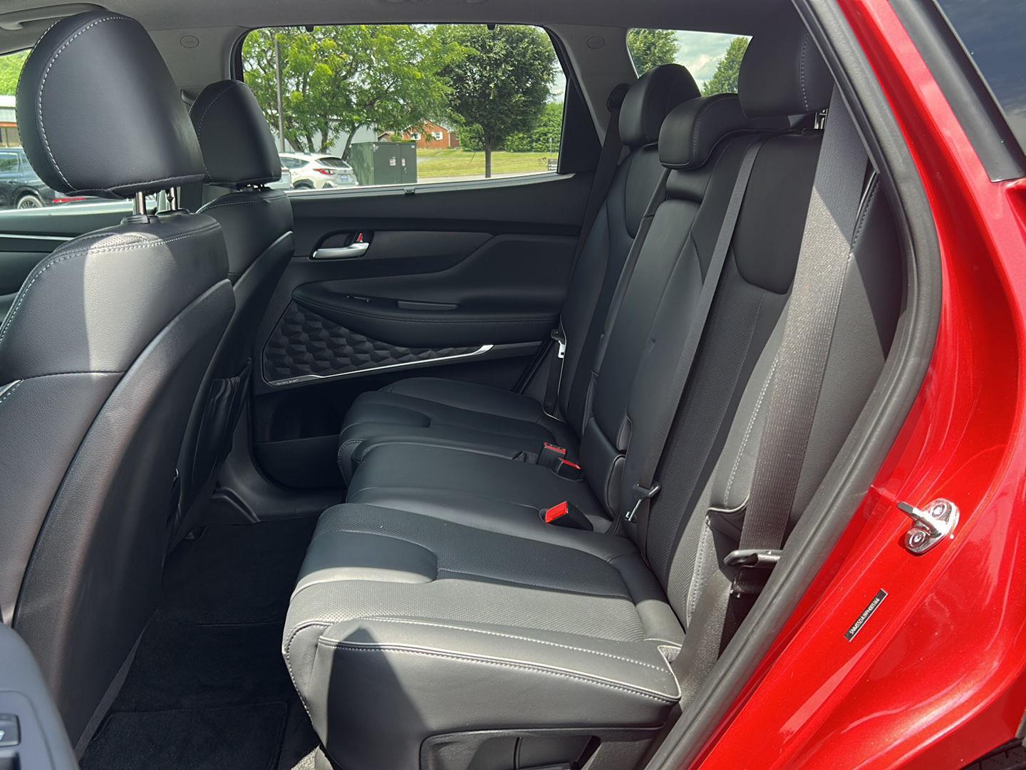 2023 Hyundai Santa Fe Limited HEV - Photo 17