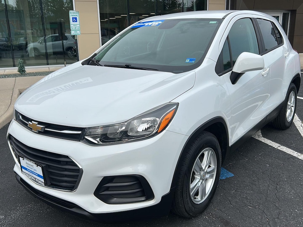 Used 2021 Chevrolet Trax LS SUV