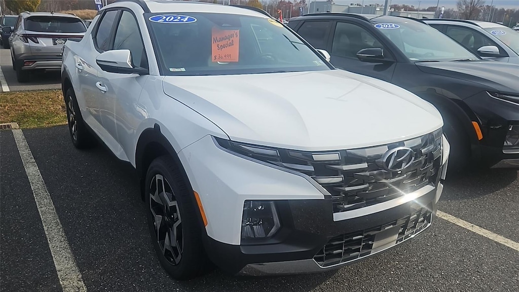 Certified 2024 Hyundai Santa Cruz Limited Truck