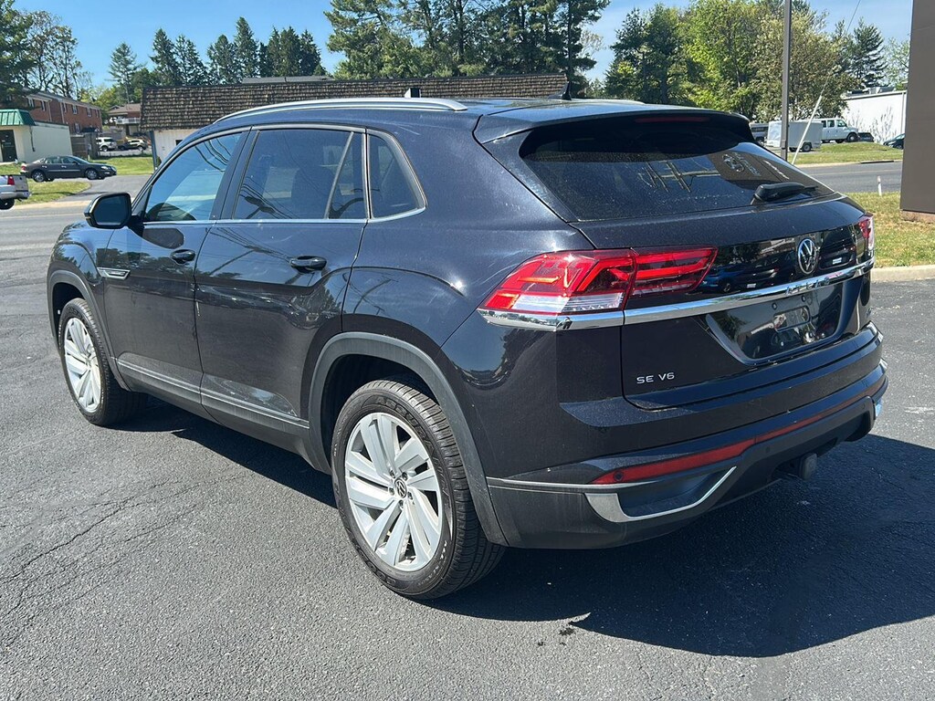 Used 2022 Volkswagen Atlas Cross Sport 3.6L V6 SE w/Technology 4MOTION