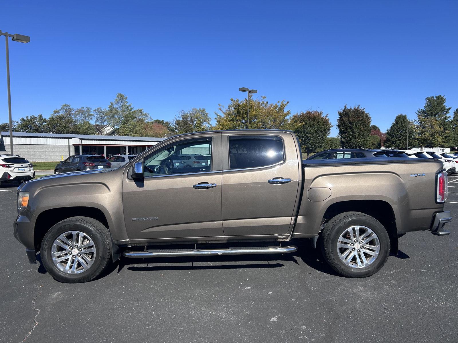Used 2017 GMC Canyon 4WD SLT Truck