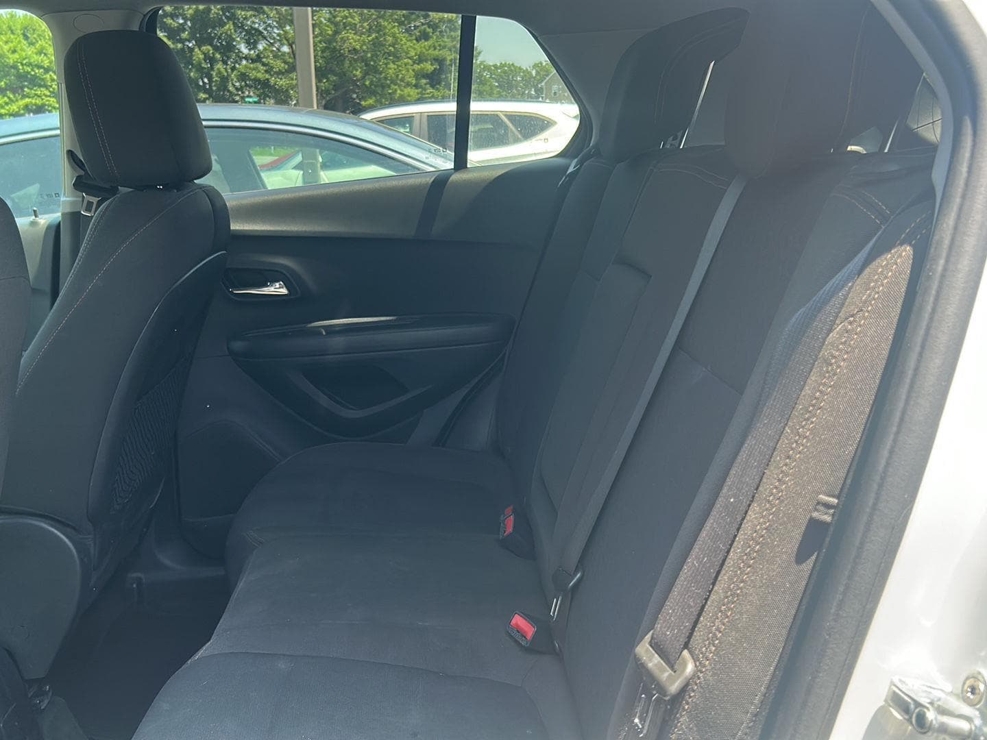 2021 Chevrolet Trax LS - Photo 10