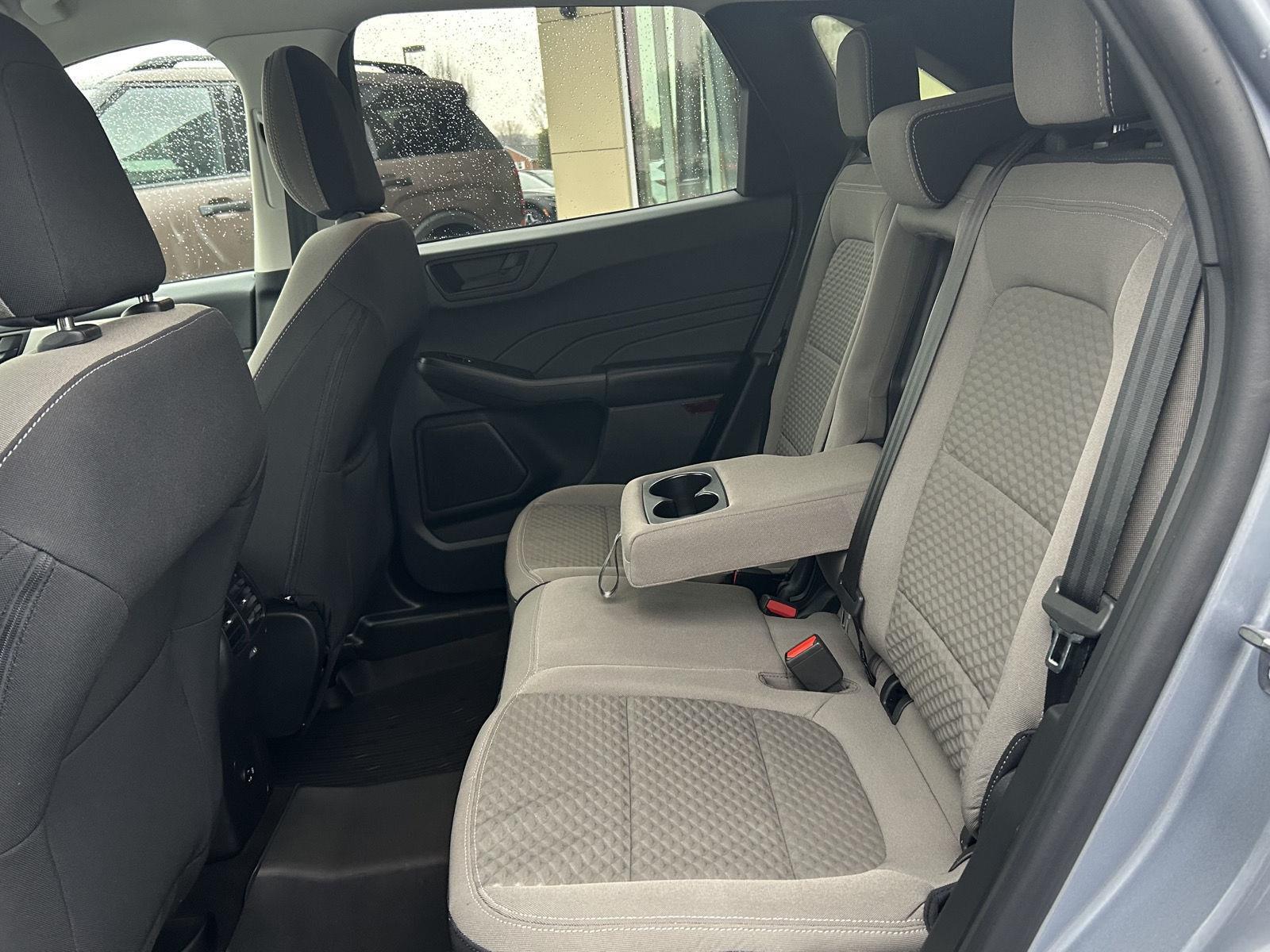 2022 Ford Escape SE - Photo 16