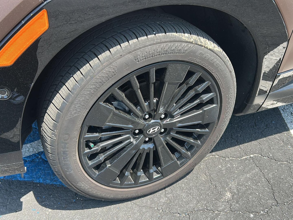Certified 2025 Hyundai Santa Fe Hybrid Calligraphy SUV
