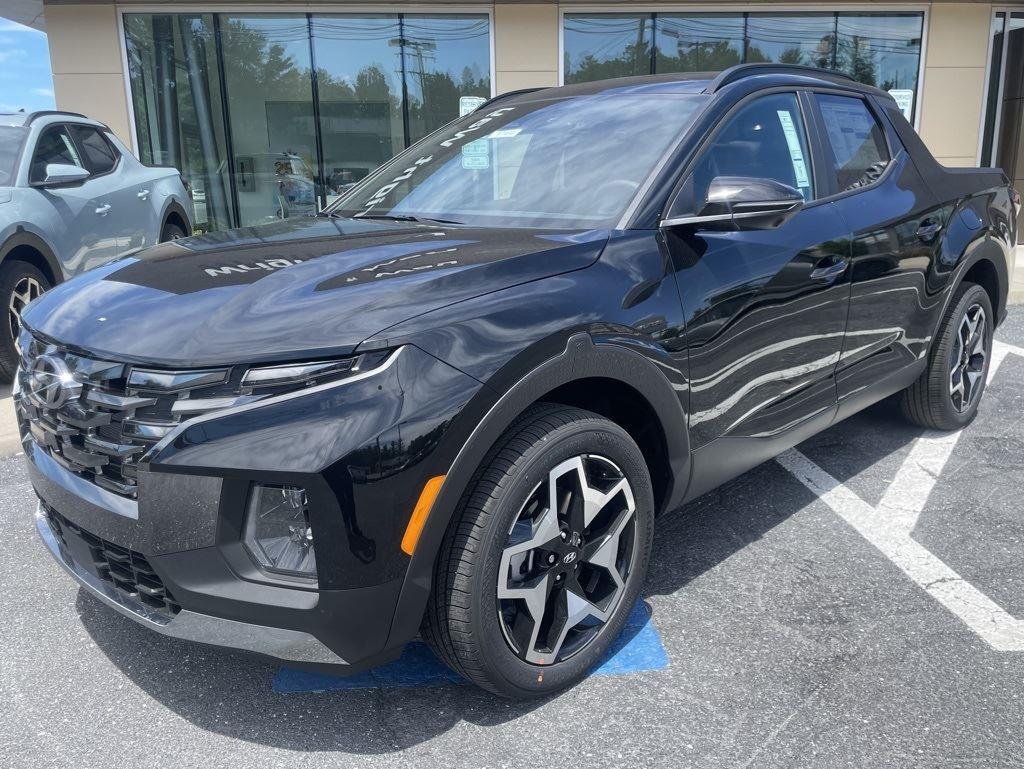 2024 Hyundai Santa Cruz Limited photo 2