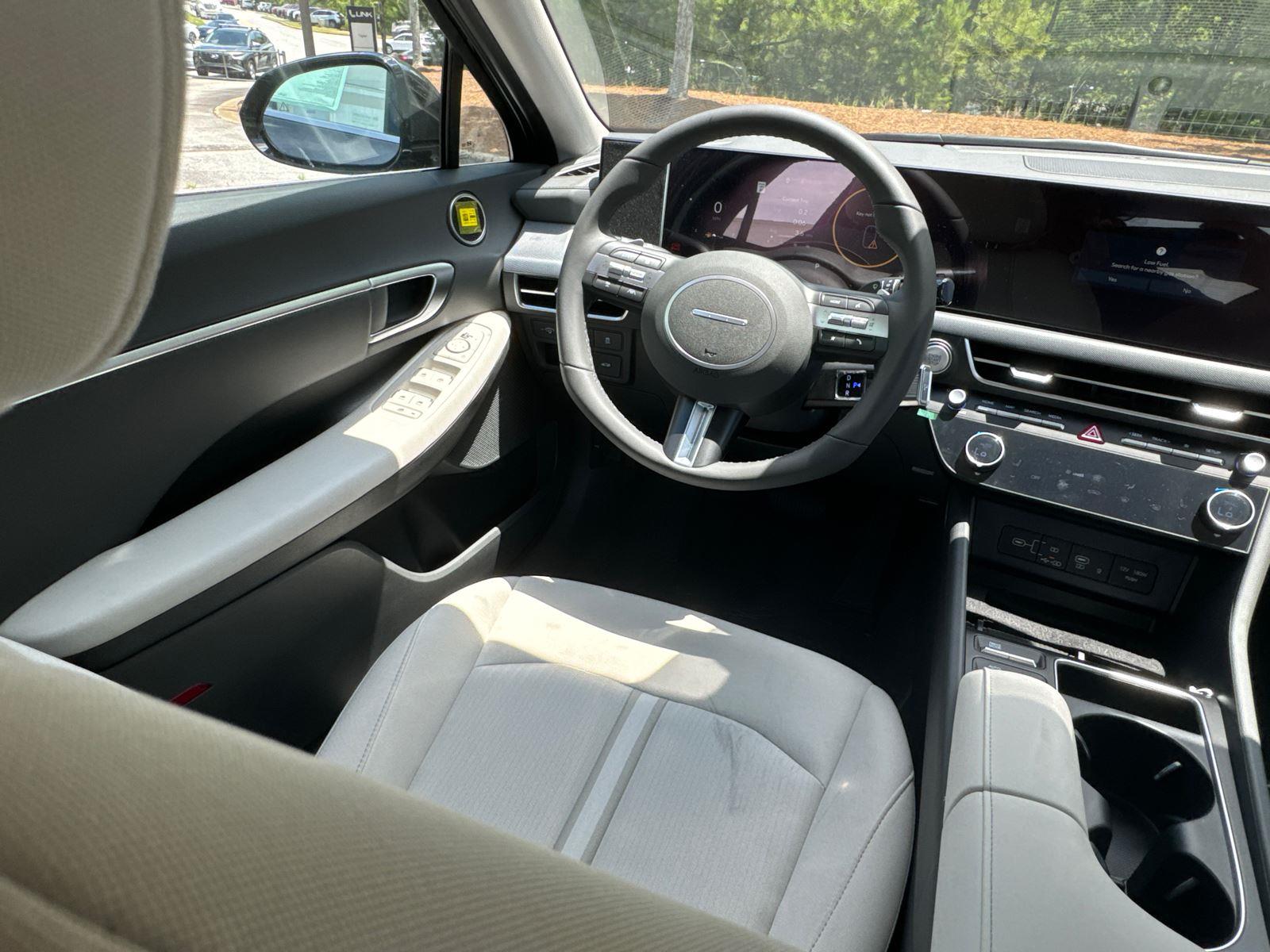 2024 Hyundai Sonata SEL - Photo 18