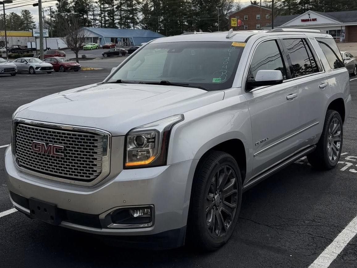 2016 GMC Yukon Denali's photo