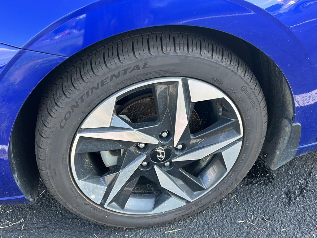 Certified 2023 Hyundai Elantra Hybrid Limited Sedan