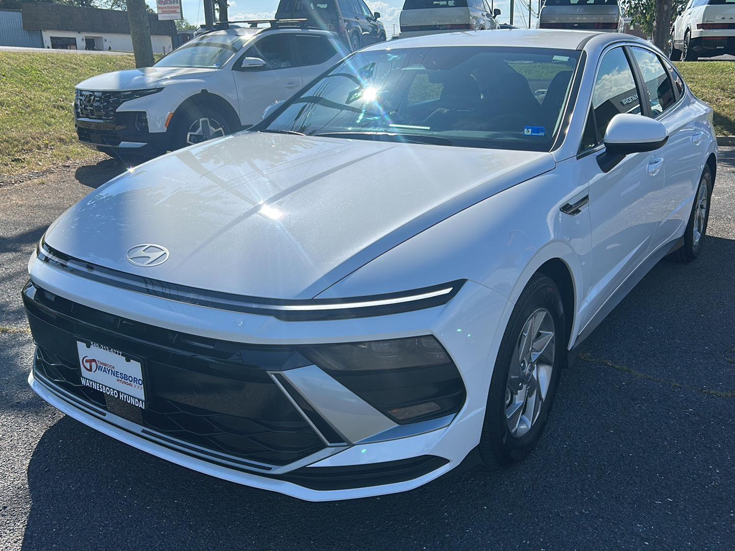 2025 Hyundai Sonata SE's photo