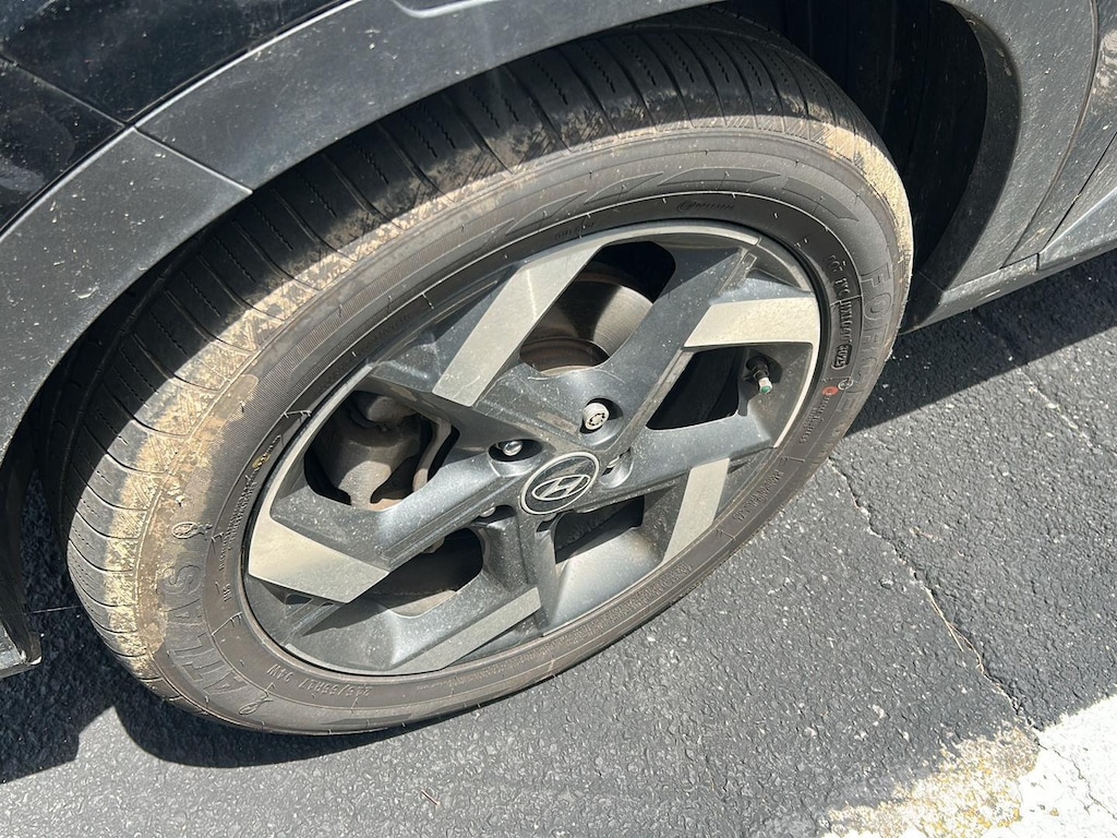 Certified 2023 Hyundai Venue SEL SUV