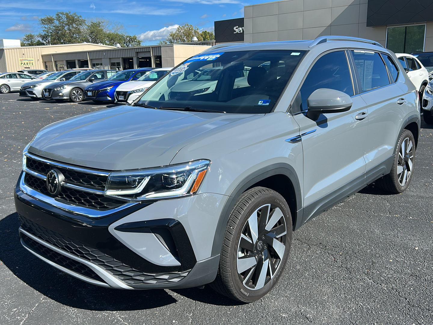 Used 2024 Volkswagen Taos SEL 4MOTION