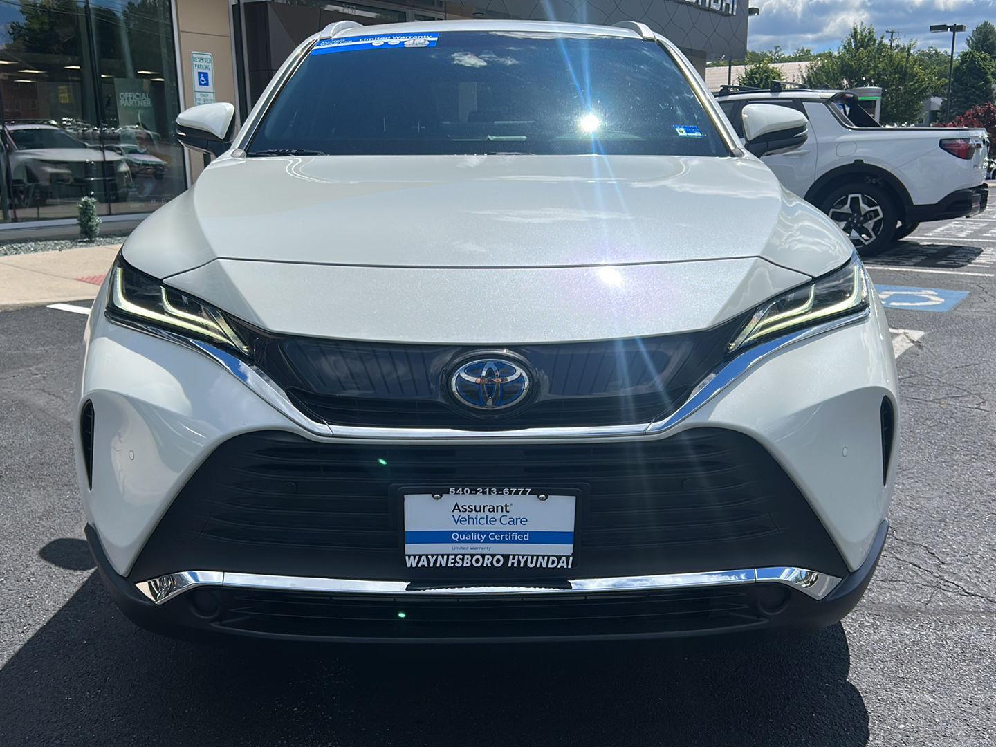 2022 Toyota Venza XLE - Photo 13
