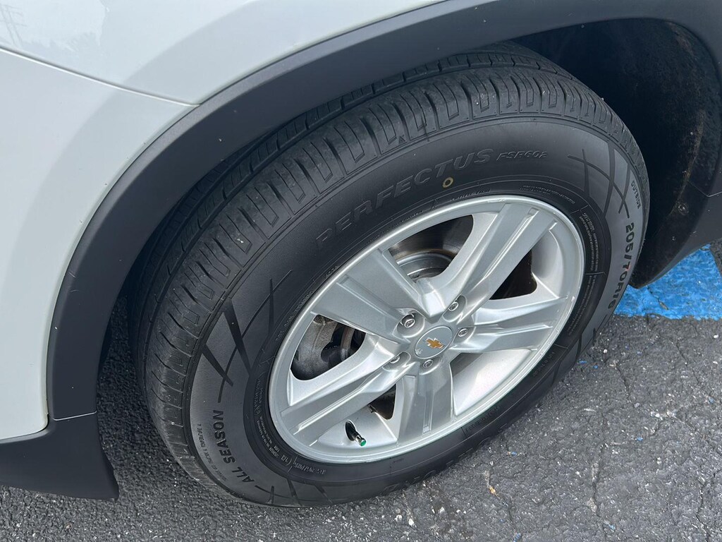 Used 2021 Chevrolet Trax LS SUV