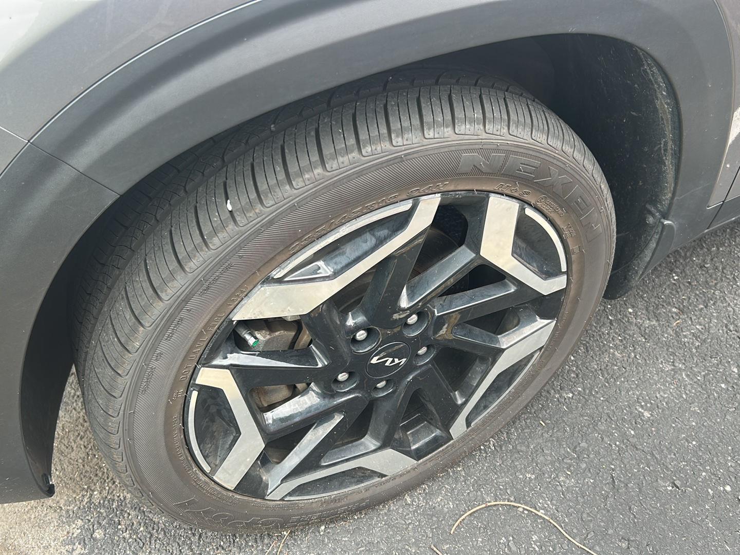 KNDETCA70R7563189