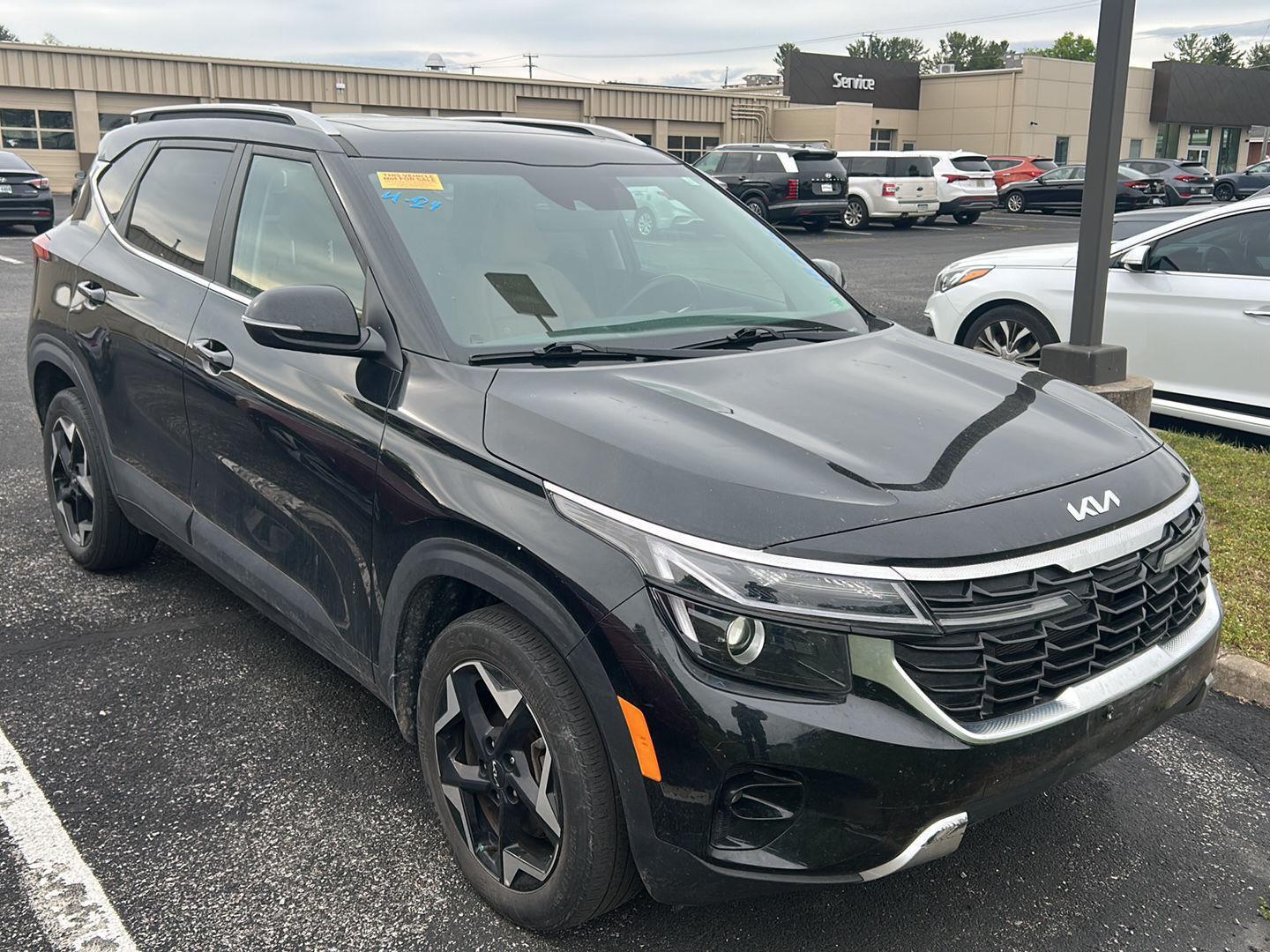 2024 Kia Seltos EX - Photo 6