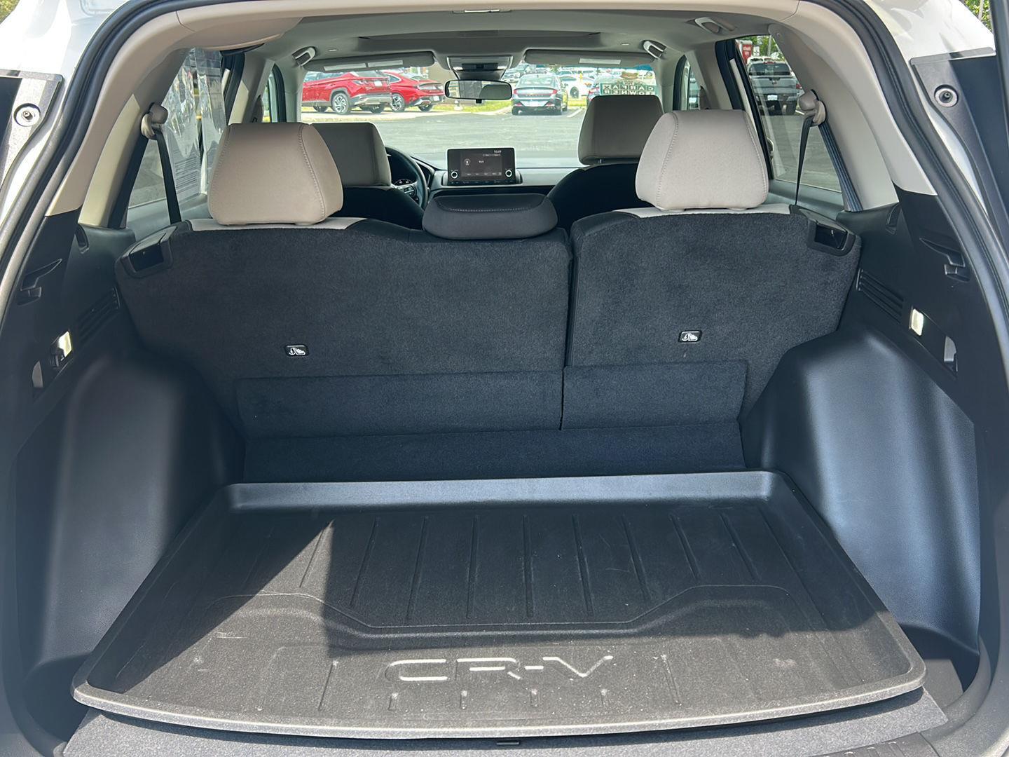 2025 Honda CR-V EX - Photo 8