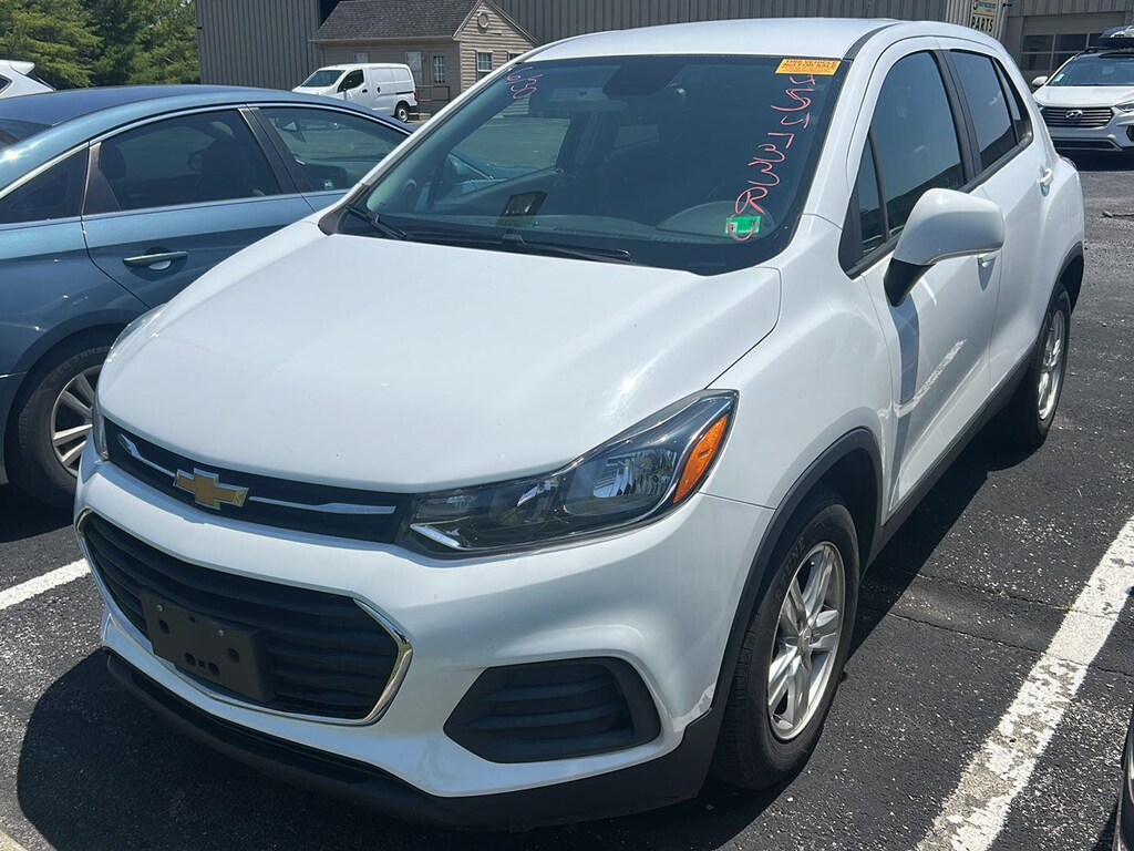 Used 2021 Chevrolet Trax LS SUV