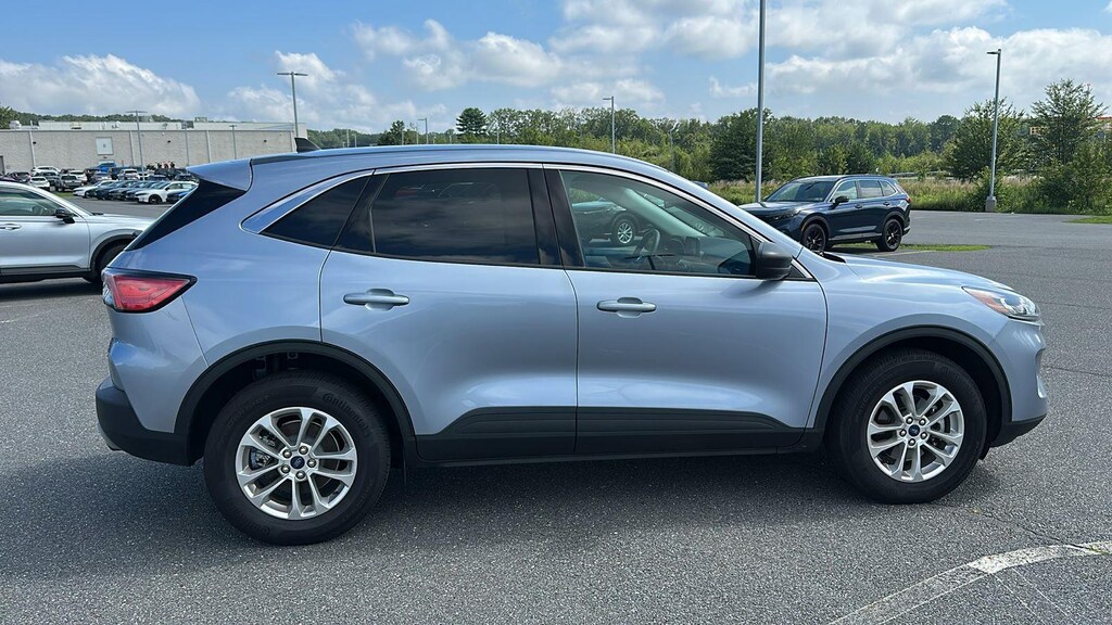 Used 2022 Ford Escape SE SUV