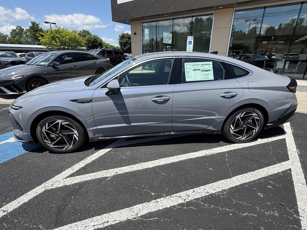 New 2026 Hyundai Sonata SEL Sport Sedan