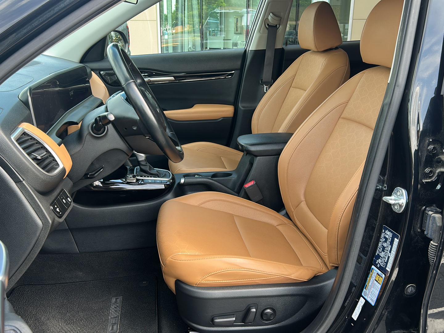 2024 Kia Seltos EX - Photo 13