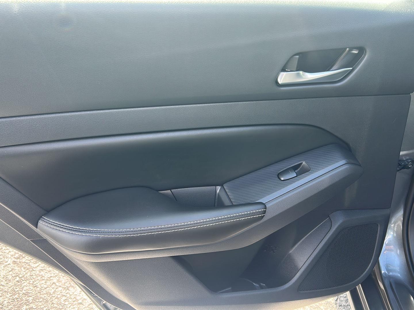 2022 Nissan Altima SV - Photo 15