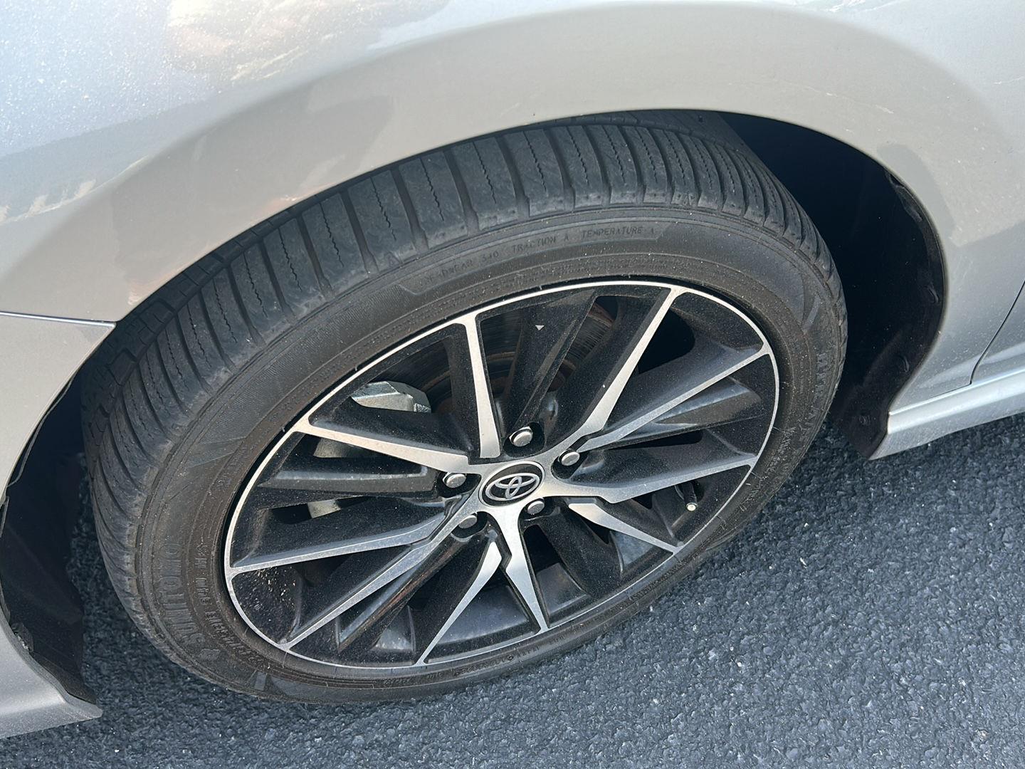 2024 Toyota Camry SE - Photo 10