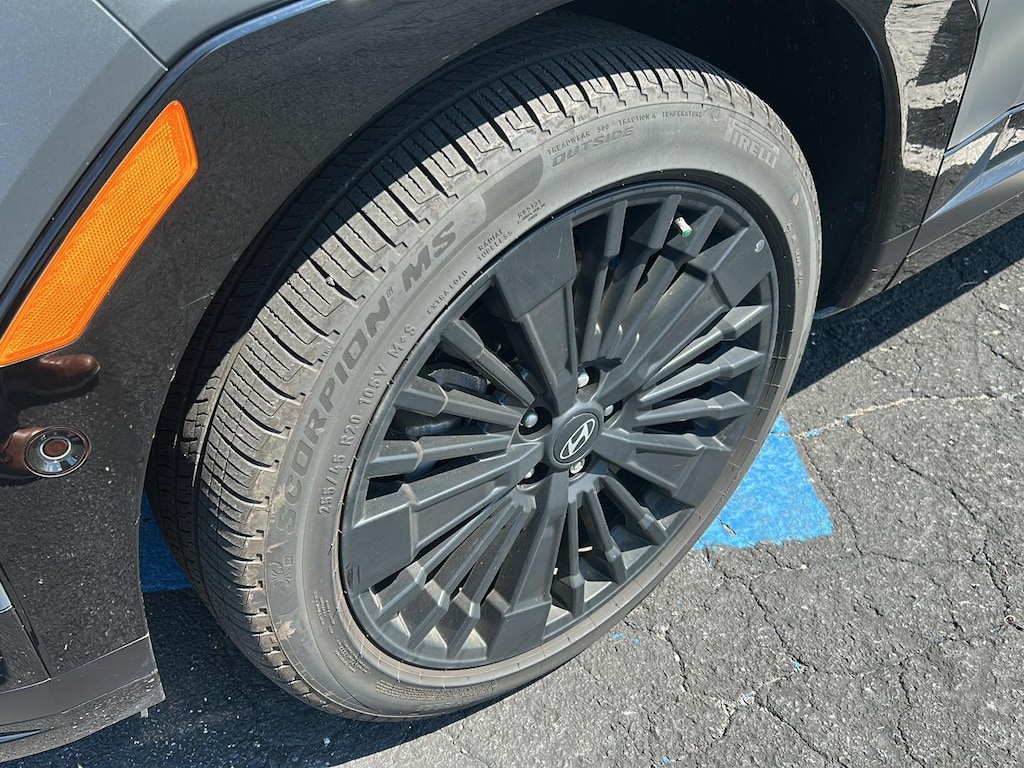 Certified 2025 Hyundai Santa Fe Hybrid Calligraphy SUV