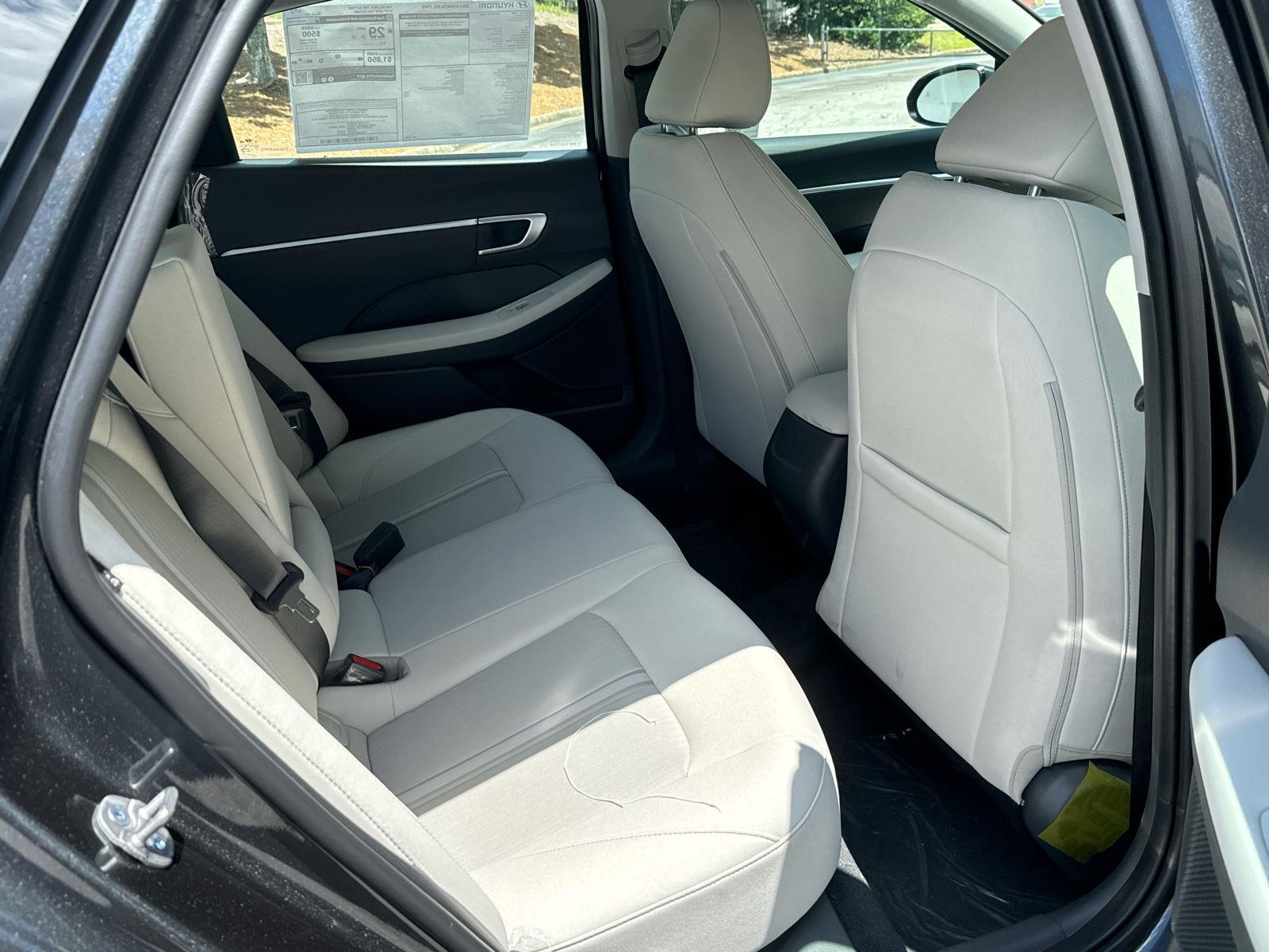 2024 Hyundai Sonata SEL - Photo 12