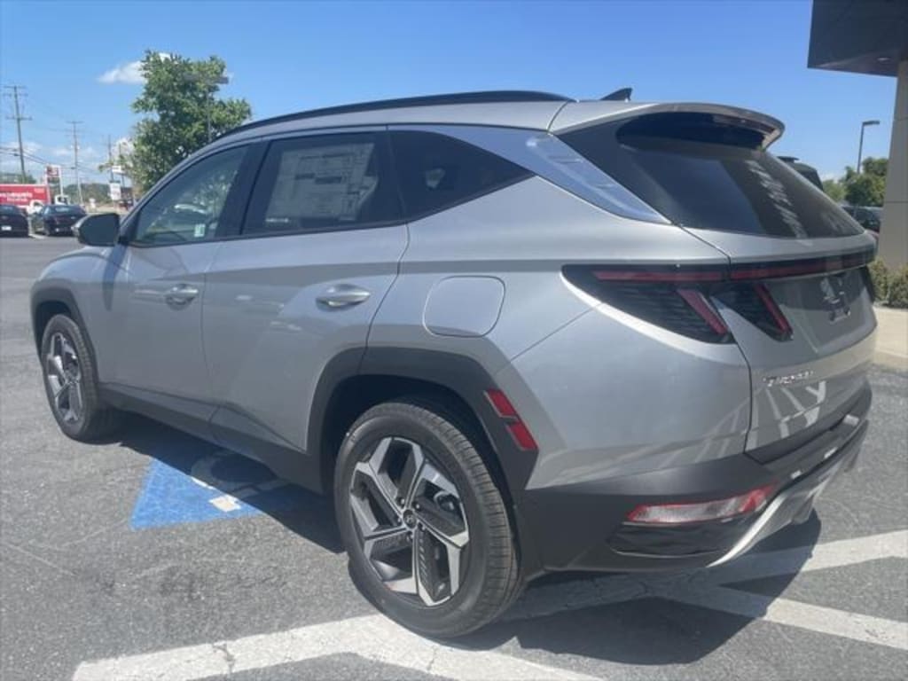 New 2024 Hyundai Tucson Limited AWD SUV