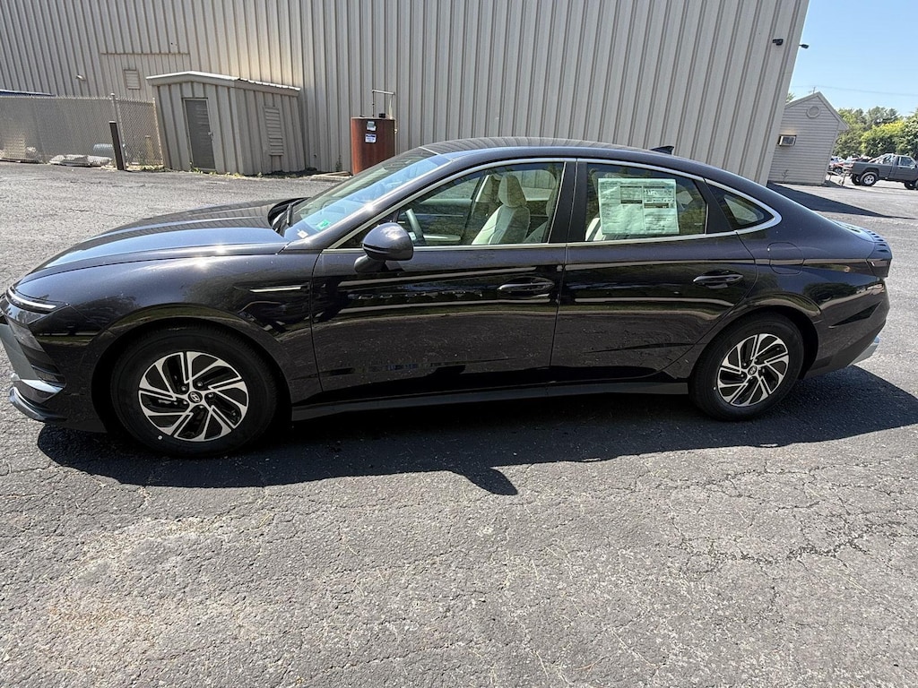 New 2026 Hyundai Sonata Hybrid Blue Sedan