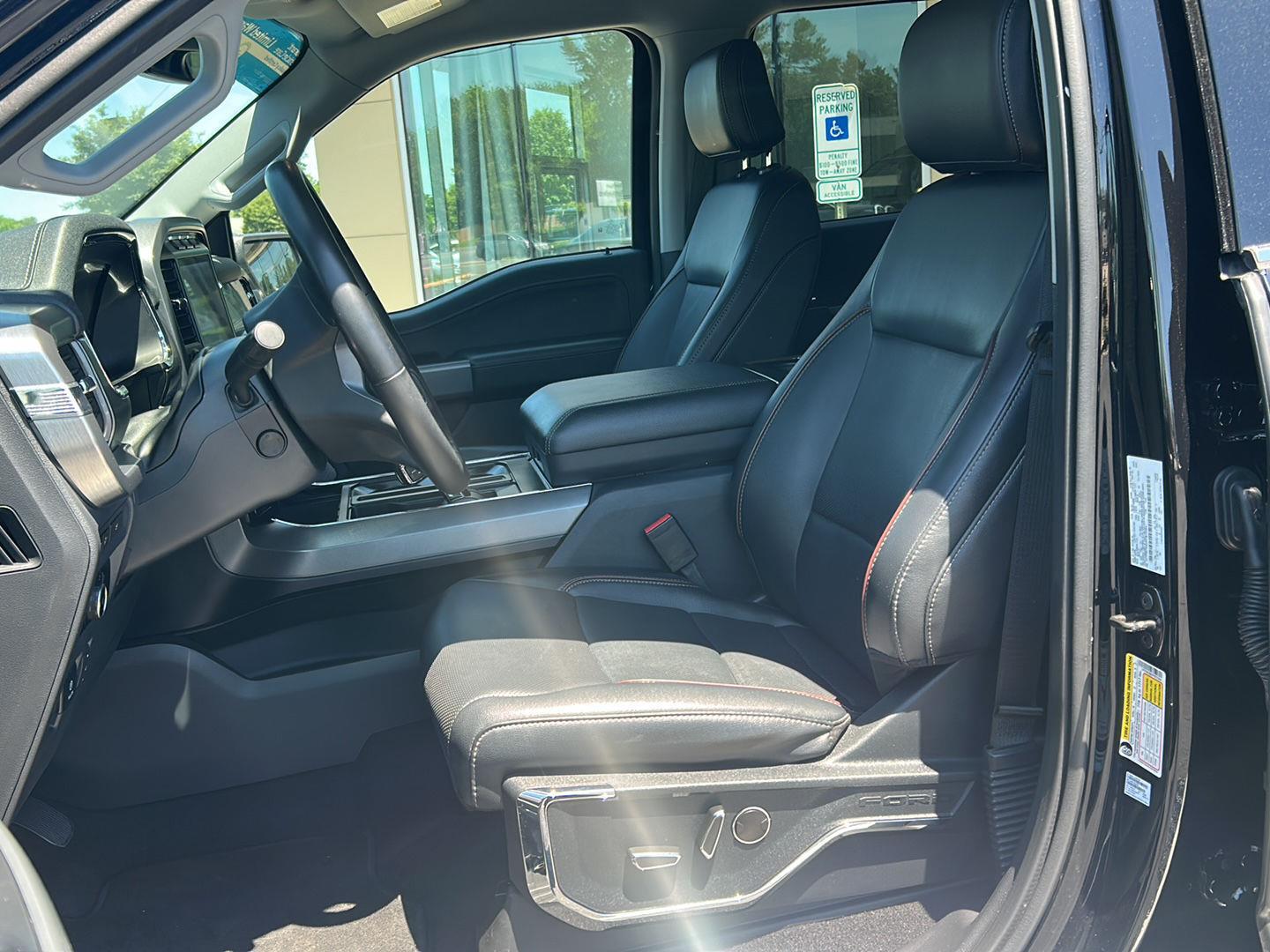 2023 Ford F-150 Lariat - Photo 16