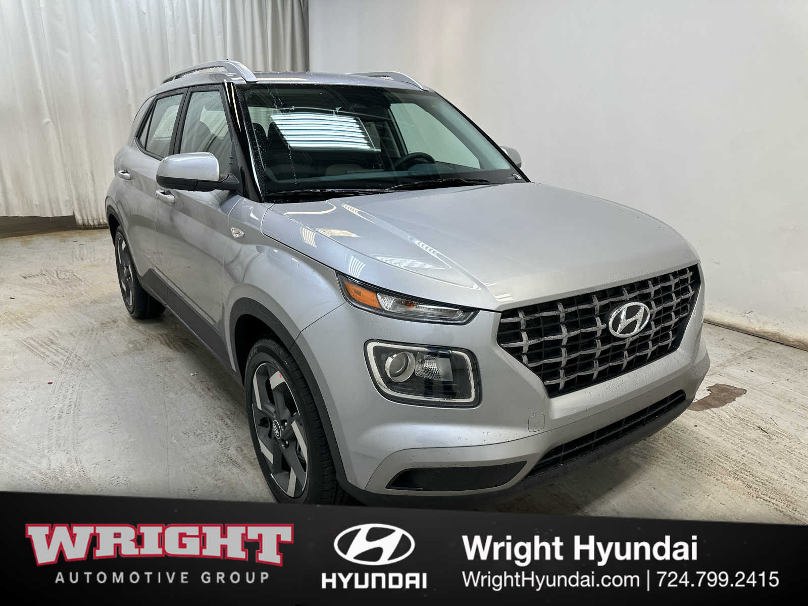 2026 Hyundai Venue SEL w/ 2-Tone Roof IVT's photo