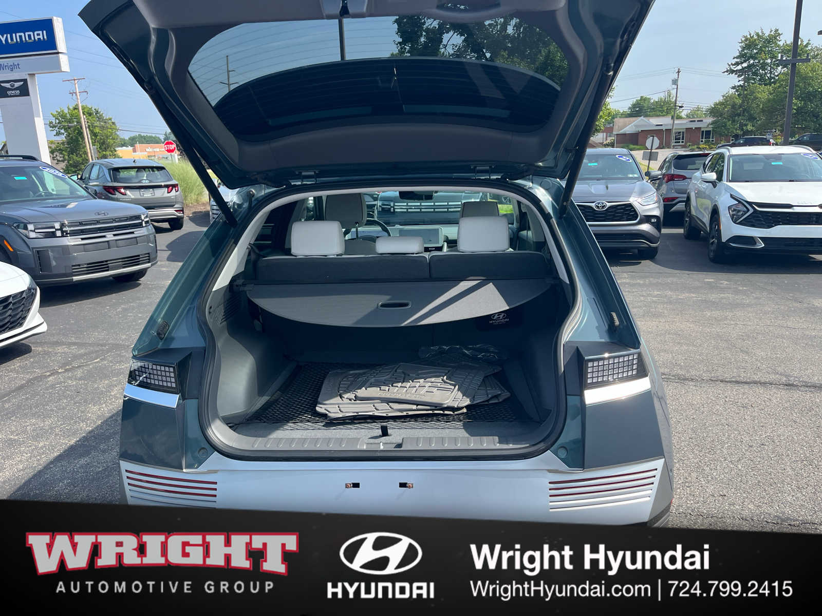 2024 Hyundai IONIQ 5 Limited - Photo 8