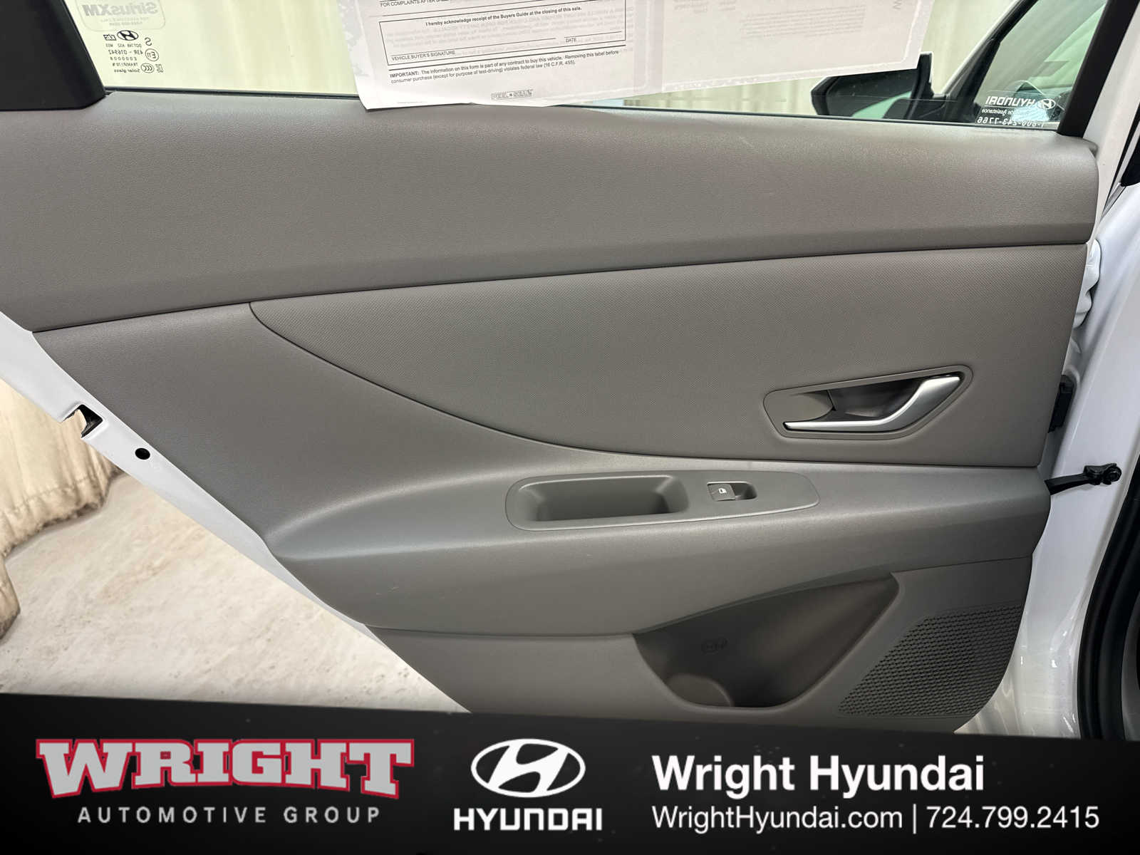 2025 Hyundai Elantra SEL - Photo 12