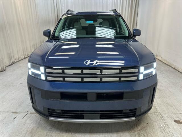2025 Hyundai Santa Fe SEL photo 2