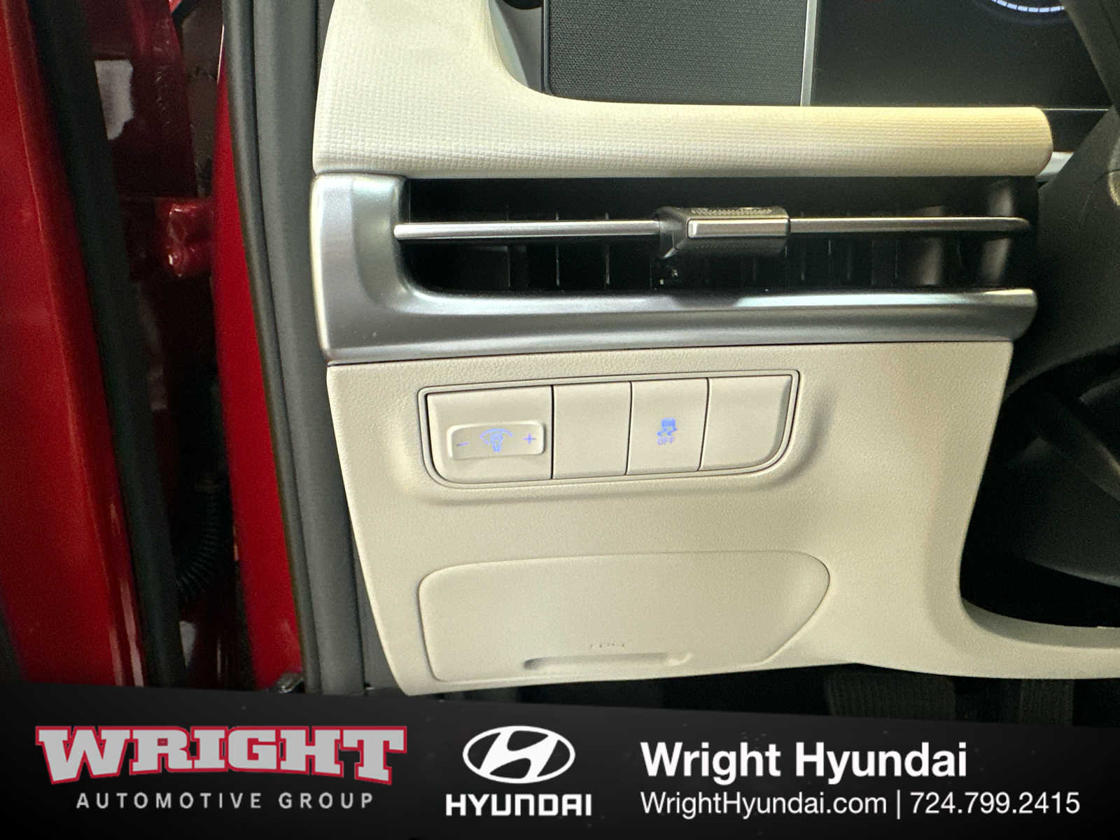 2025 Hyundai Tucson SE - Photo 23