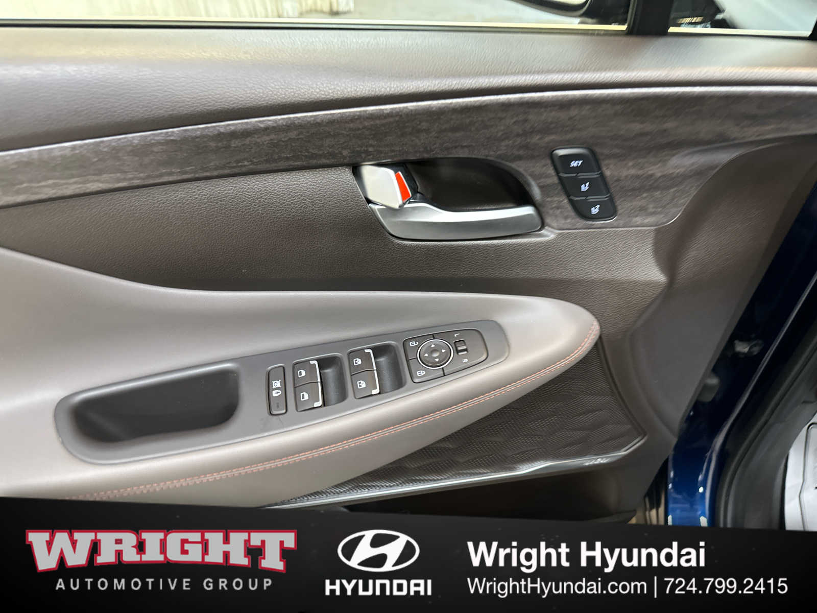 2020 Hyundai Santa Fe Limited - Photo 10