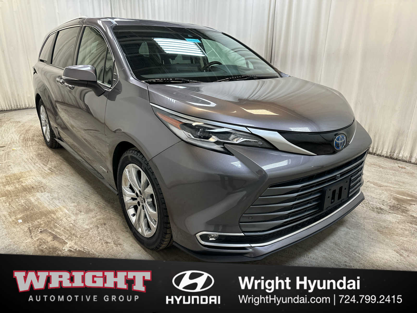 2021 Toyota Sienna Platinum