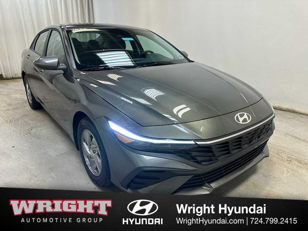New 2026 Hyundai Elantra SE Sedan