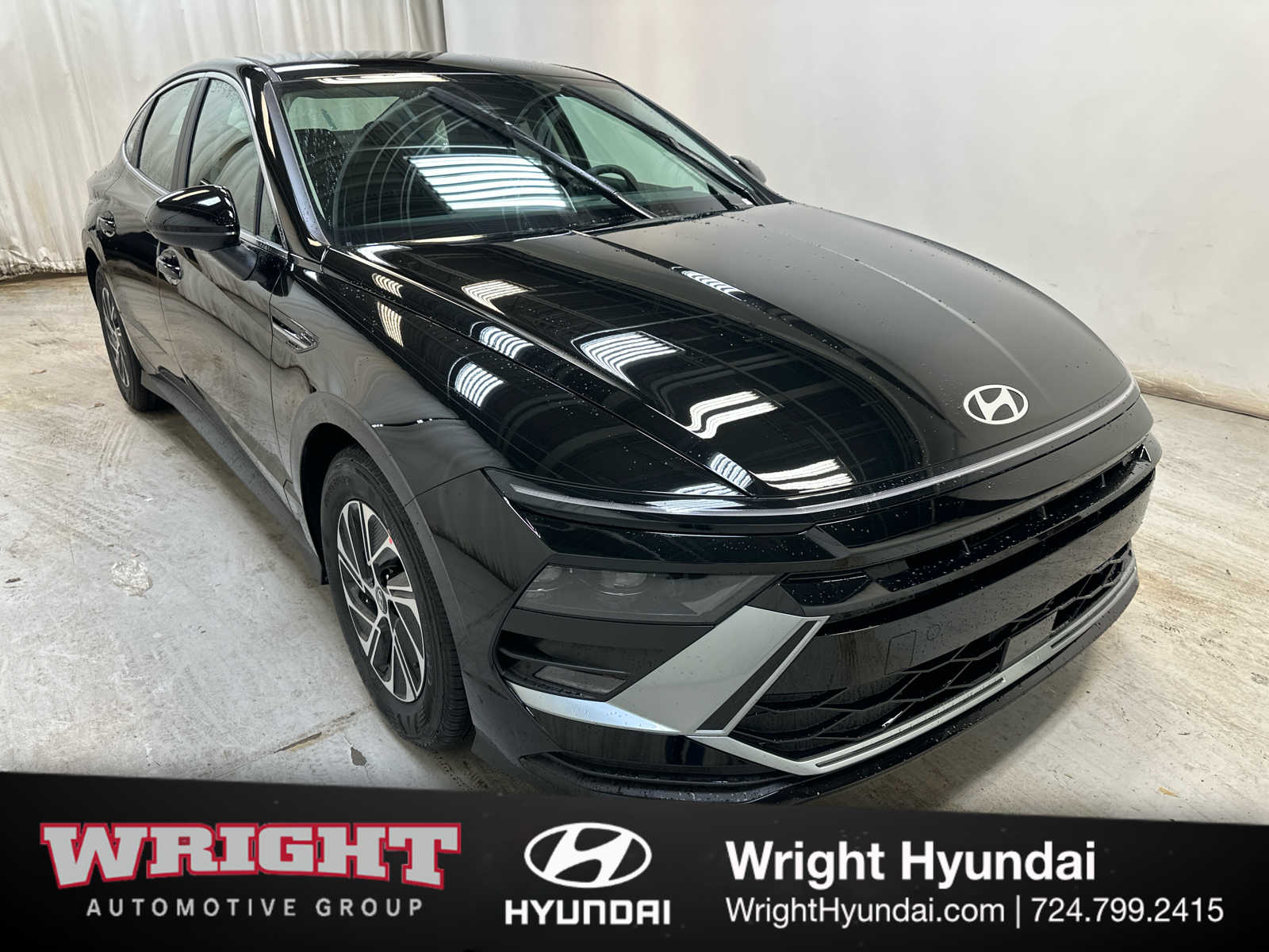 2026 Hyundai Sonata Hybrid Blue's photo