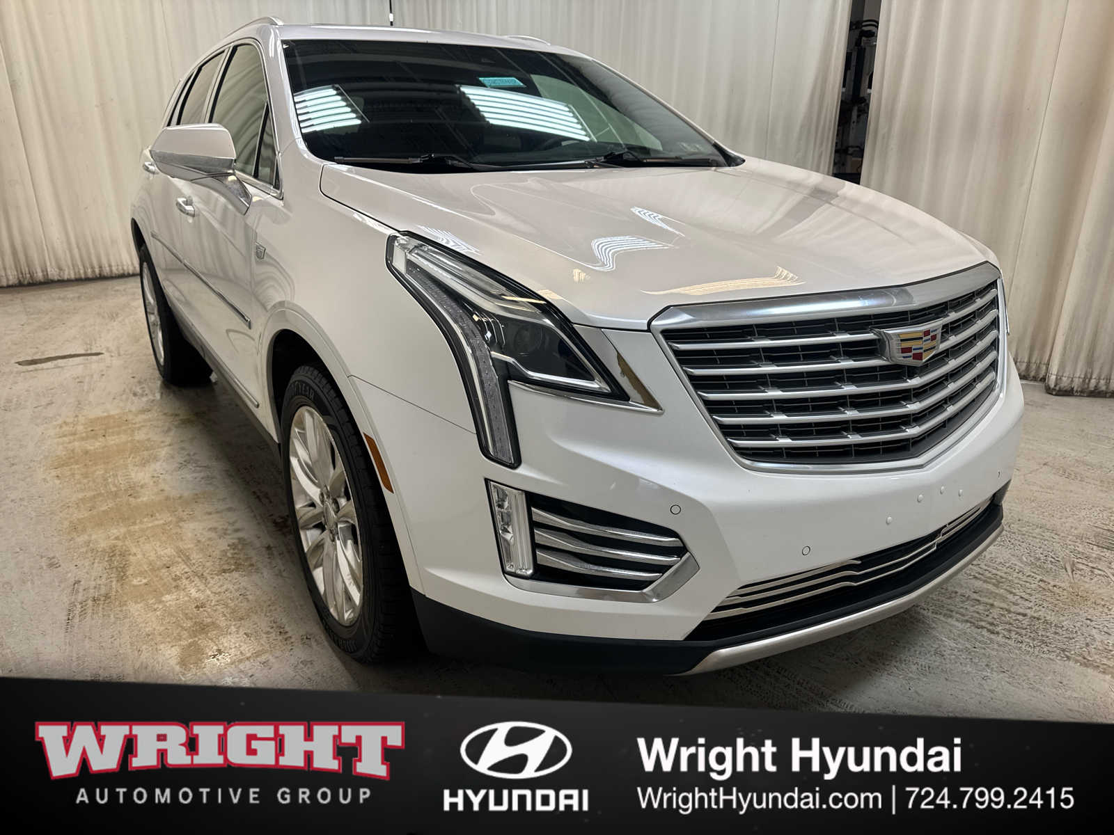 2017 Cadillac XT5 AWD Platinum's photo