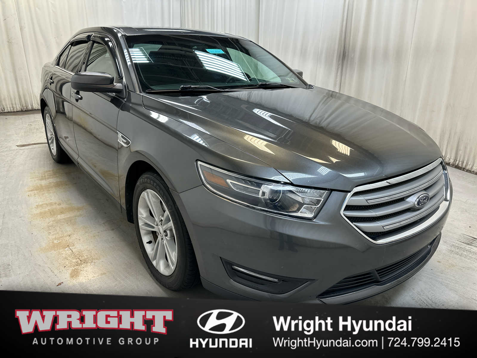 2016 Ford Taurus SEL