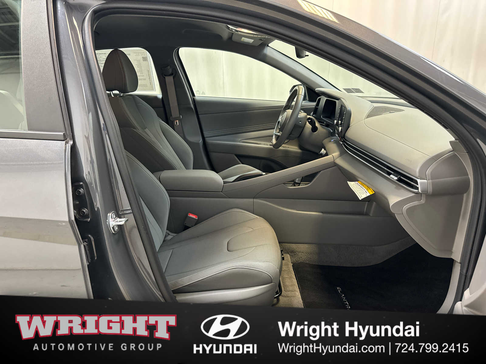 2025 Hyundai Elantra SEL - Photo 18