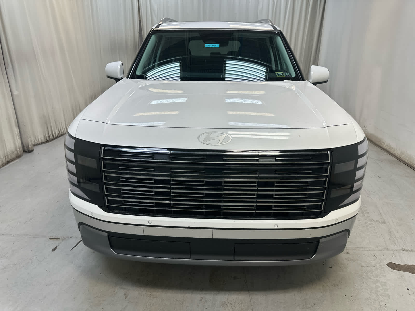 2026 Hyundai Palisade SEL photo 2